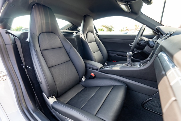 Used 2023 Porsche 718 Cayman S for sale Sold at iLusso Palm Beach in Boynton Beach FL 33426 40