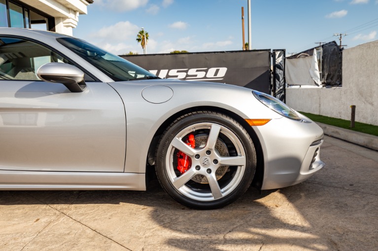 Used 2023 Porsche 718 Cayman S for sale Sold at iLusso Palm Beach in Boynton Beach FL 33426 9