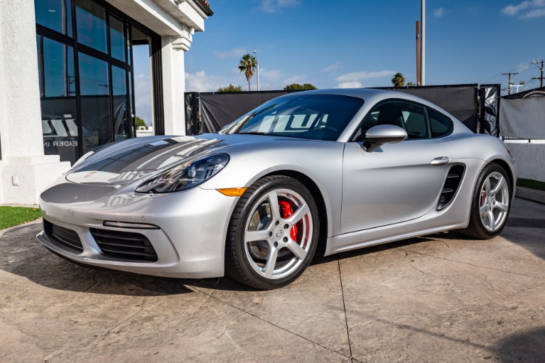 Used 2023 Porsche 718 Cayman S for sale Sold at iLusso Palm Beach in Boynton Beach FL 33426 1