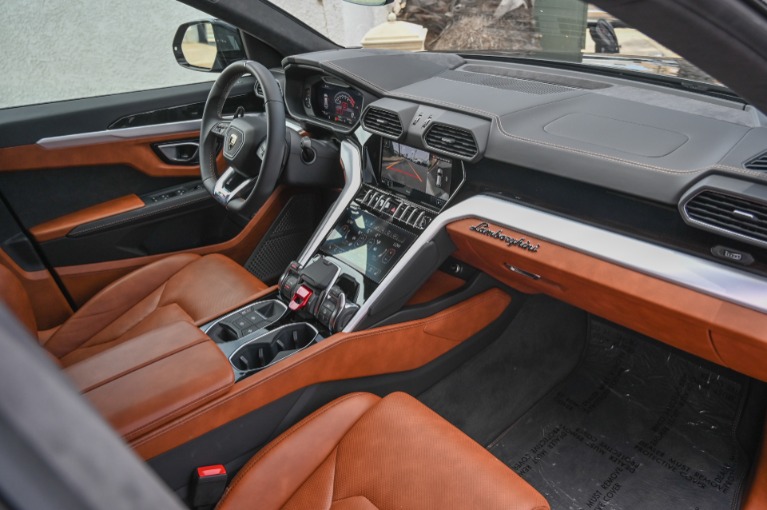 Used 2020 Lamborghini Urus for sale Sold at iLusso Palm Beach in Boynton Beach FL 33426 20