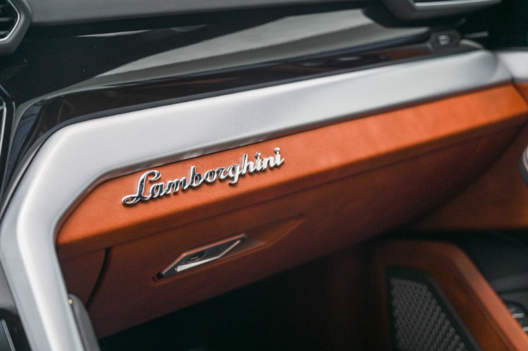 Used 2020 Lamborghini Urus for sale Sold at iLusso Palm Beach in Boynton Beach FL 33426 27