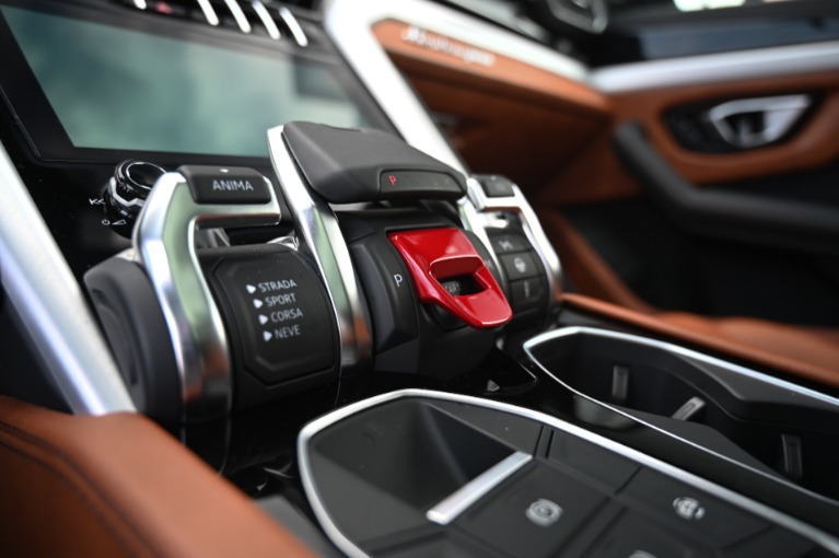 Used 2020 Lamborghini Urus for sale Sold at iLusso Palm Beach in Boynton Beach FL 33426 35