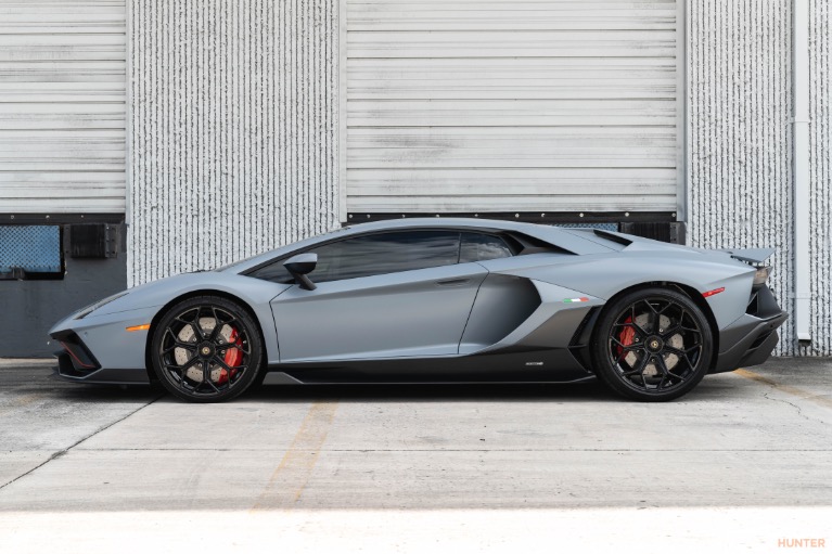 Used 2022 Lamborghini Aventador LP 780-4 Ultimae for sale Sold at iLusso Palm Beach in Boynton Beach FL 33426 7