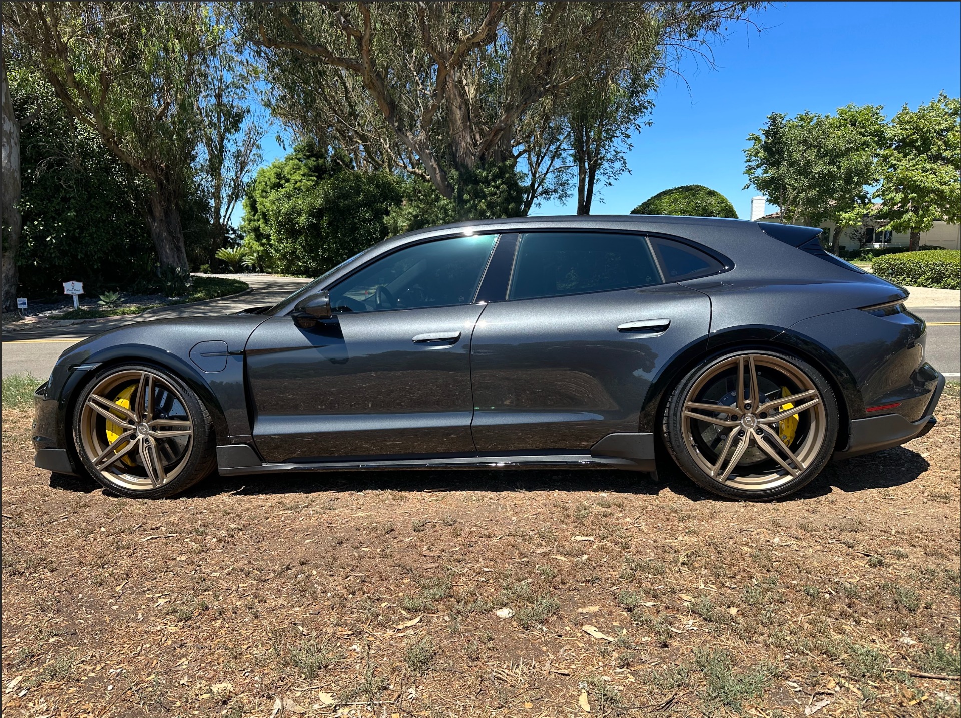 Brabus Modifies Electric Porsche Taycan Turbo S