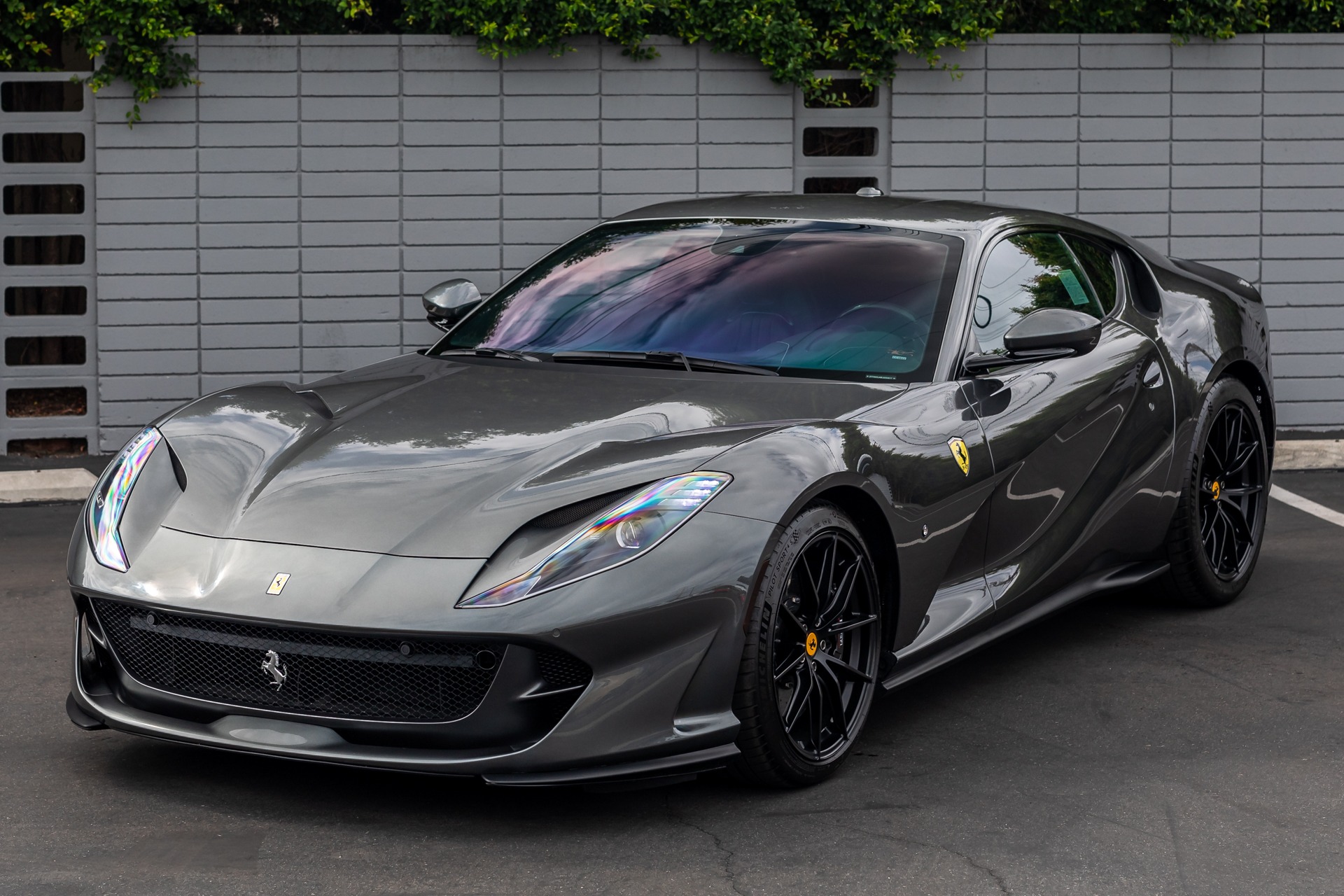 used-2020-ferrari-812-superfast-ilusso-palm-beach-stock-250817