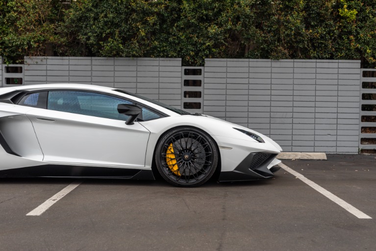 Used 2016 Lamborghini Aventador LP 750-4 SV for sale Sold at iLusso Palm Beach in Boynton Beach FL 33426 10