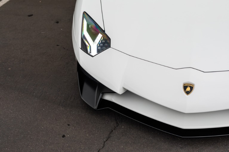Used 2016 Lamborghini Aventador LP 750-4 SV for sale Sold at iLusso Palm Beach in Boynton Beach FL 33426 14