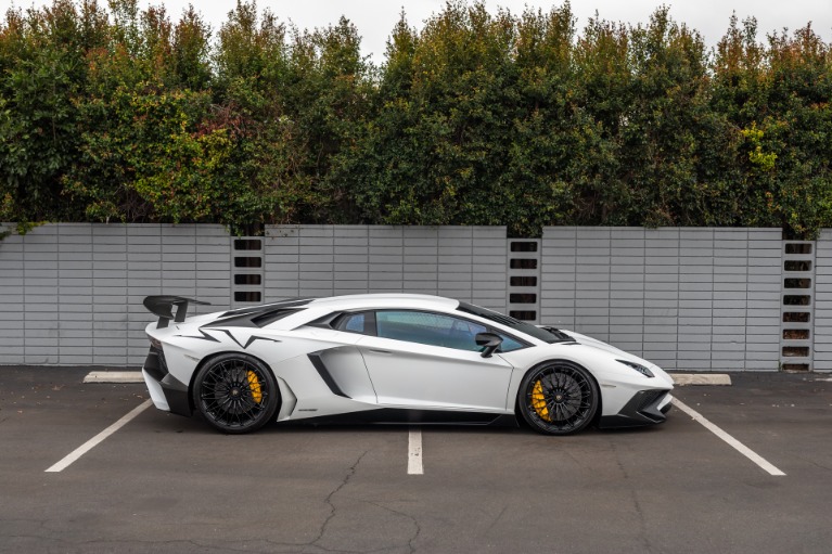 Used 2016 Lamborghini Aventador LP 750-4 SV for sale Sold at iLusso Palm Beach in Boynton Beach FL 33426 3