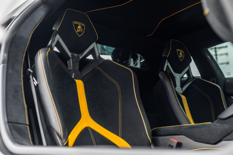 Used 2016 Lamborghini Aventador LP 750-4 SV for sale Sold at iLusso Palm Beach in Boynton Beach FL 33426 45