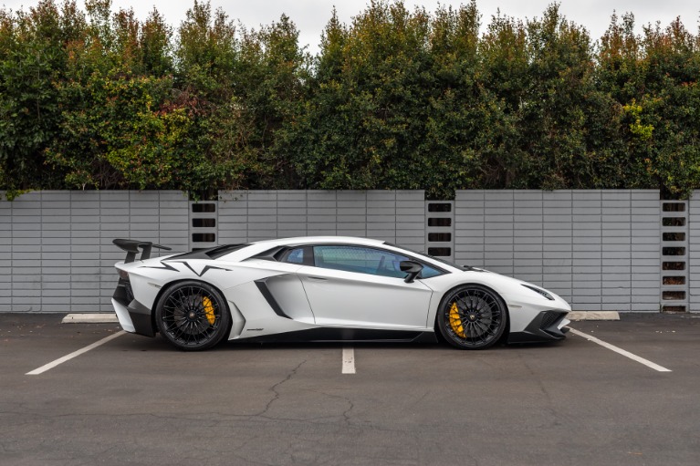 Used 2016 Lamborghini Aventador LP 750-4 SV for sale Sold at iLusso Palm Beach in Boynton Beach FL 33426 8