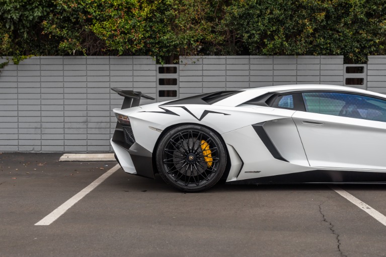 Used 2016 Lamborghini Aventador LP 750-4 SV for sale Sold at iLusso Palm Beach in Boynton Beach FL 33426 9