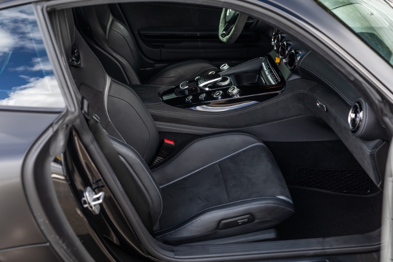 Used 2018 Mercedes-Benz AMG GT R for sale Sold at iLusso Palm Beach in Boynton Beach FL 33426 37