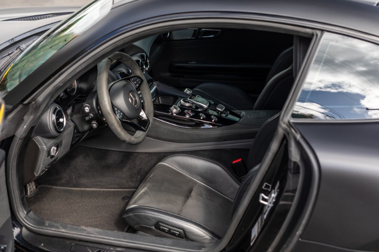 Used 2018 Mercedes-Benz AMG GT R for sale Sold at iLusso Palm Beach in Boynton Beach FL 33426 43