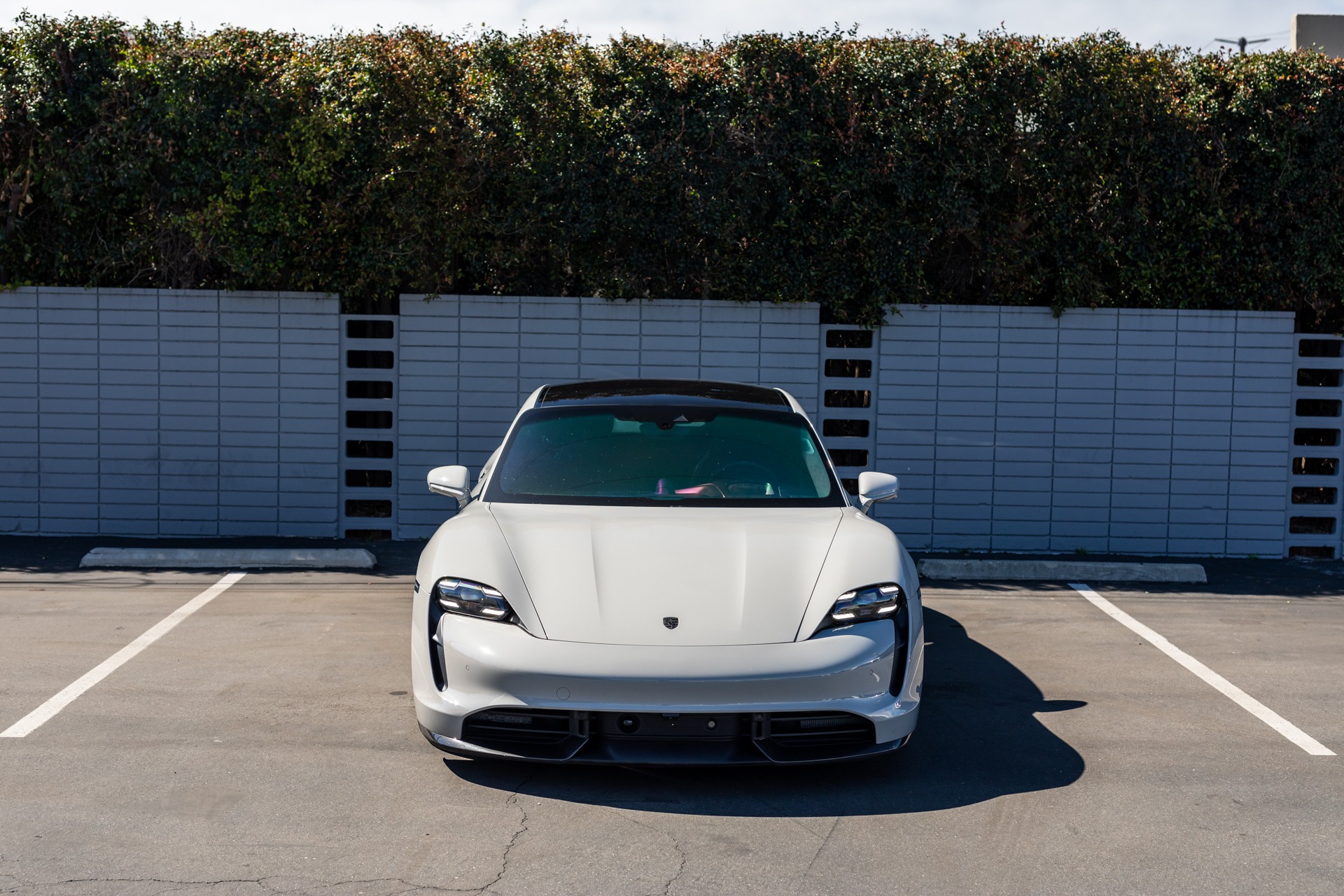 2021 Porsche Taycan Turbo S photo 2
