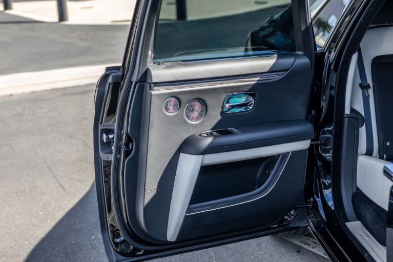 Used 2022 Rolls-Royce Ghost for sale Sold at iLusso Palm Beach in Boynton Beach FL 33426 31