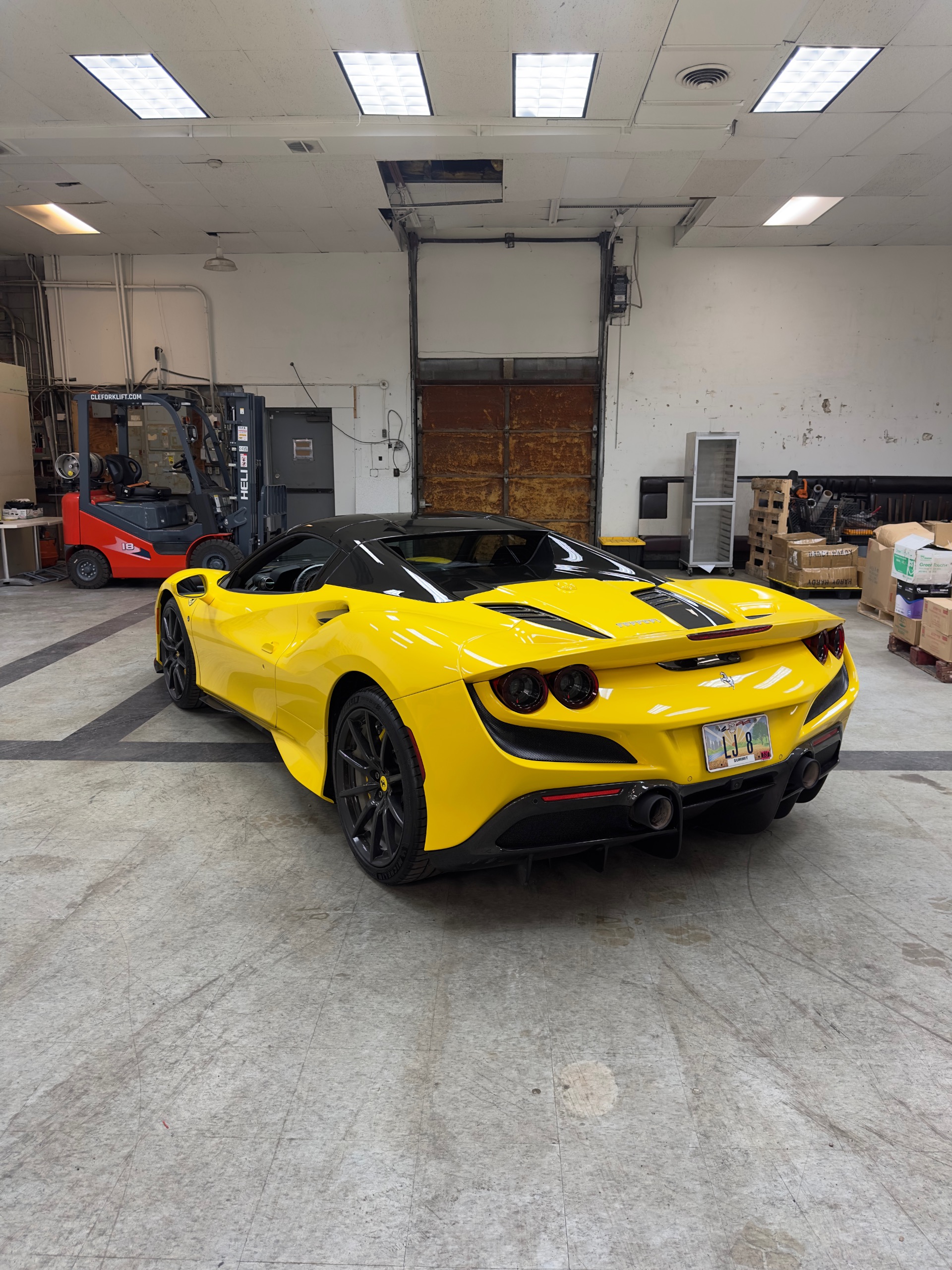 2021 Ferrari F8 Spider photo 4