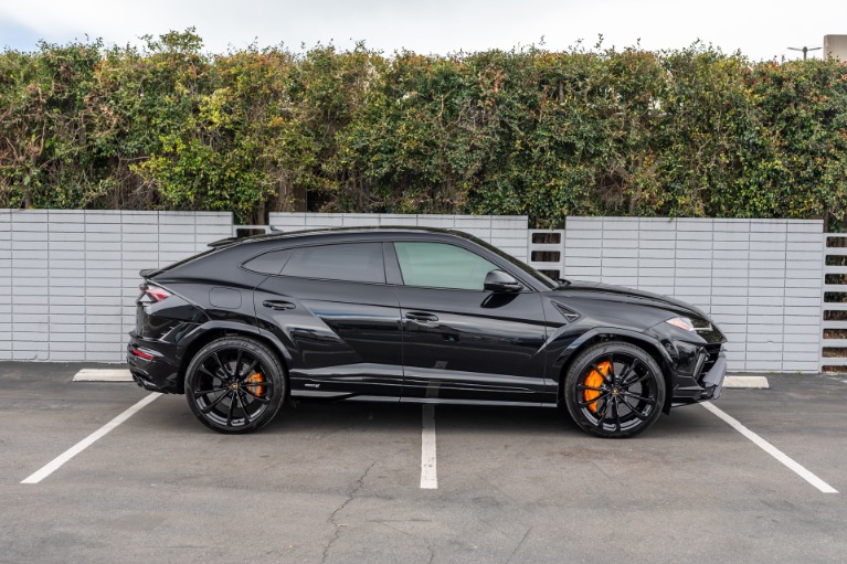 Used 2023 Lamborghini Urus S for sale Sold at iLusso Palm Beach in Boynton Beach FL 33426 3