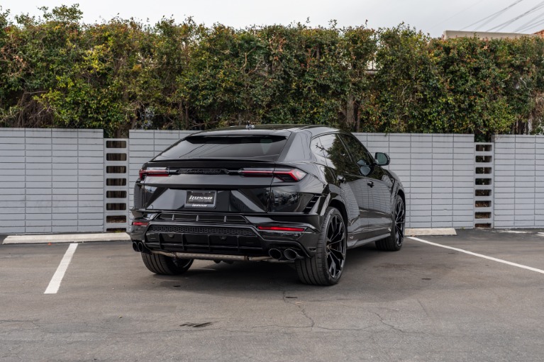 Used 2023 Lamborghini Urus S for sale Sold at iLusso Palm Beach in Boynton Beach FL 33426 30