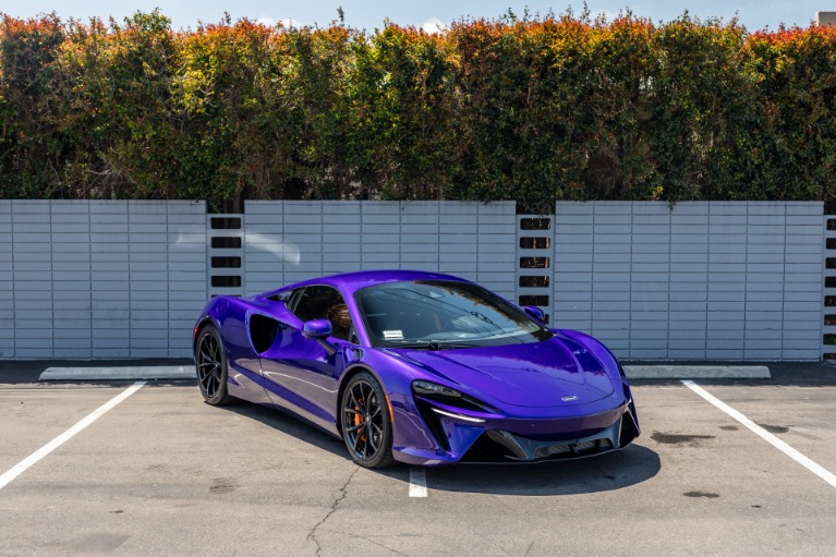 Used 2023 McLaren Artura for sale Sold at iLusso Palm Beach in Boynton Beach FL 33426 11