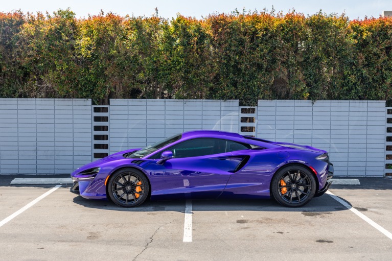 Used 2023 McLaren Artura for sale Sold at iLusso Palm Beach in Boynton Beach FL 33426 19