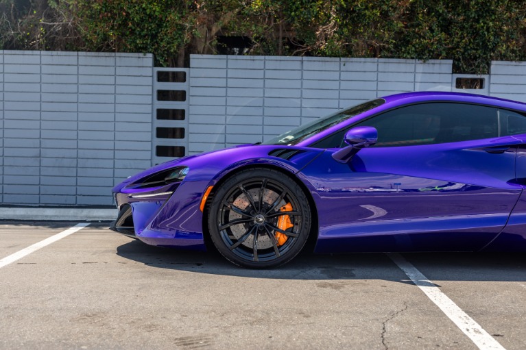 Used 2023 McLaren Artura for sale Sold at iLusso Palm Beach in Boynton Beach FL 33426 21