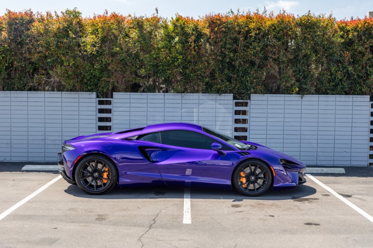 Used 2023 McLaren Artura for sale Sold at iLusso Palm Beach in Boynton Beach FL 33426 3