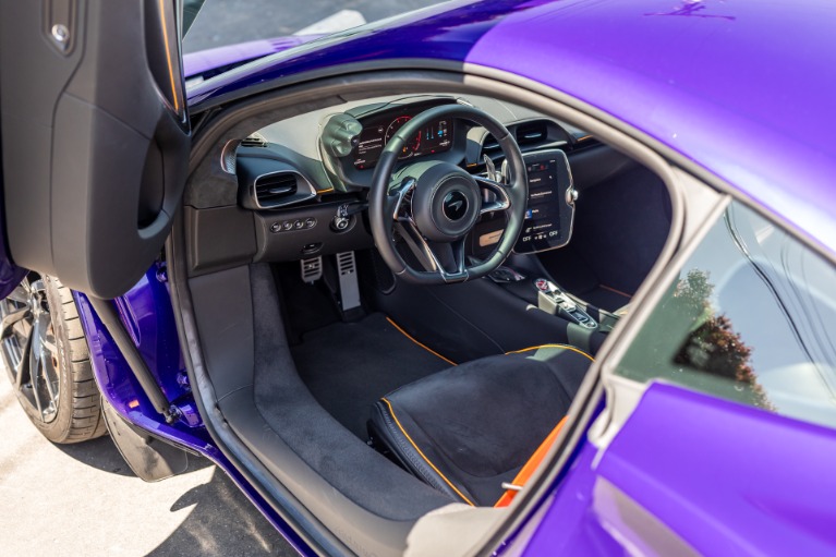 Used 2023 McLaren Artura for sale Sold at iLusso Palm Beach in Boynton Beach FL 33426 5