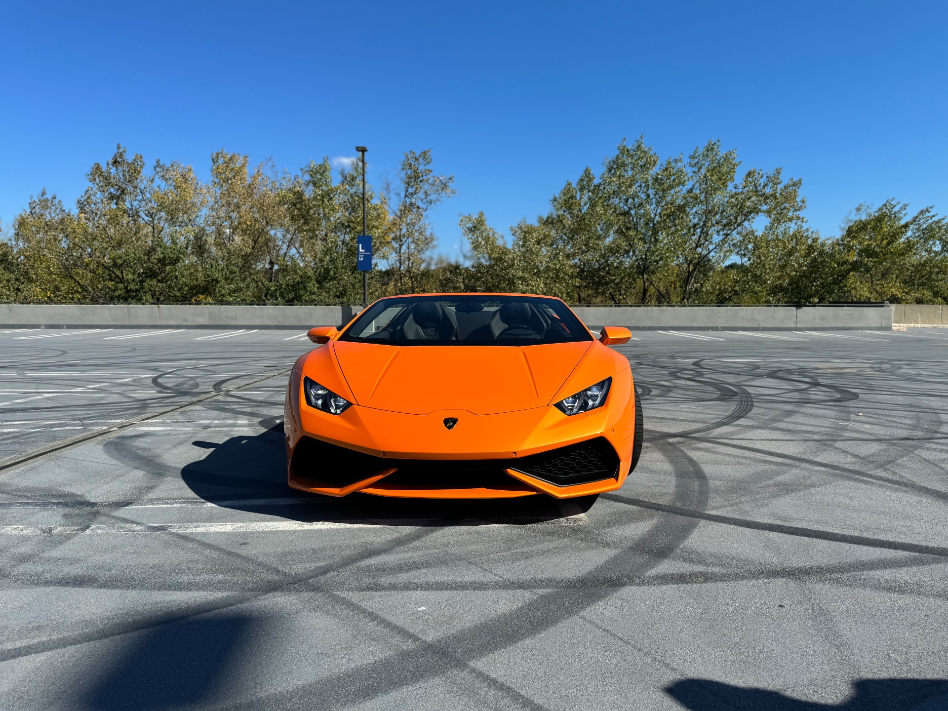 2016 Lamborghini Huracan LP 610-4 Spyder photo 2