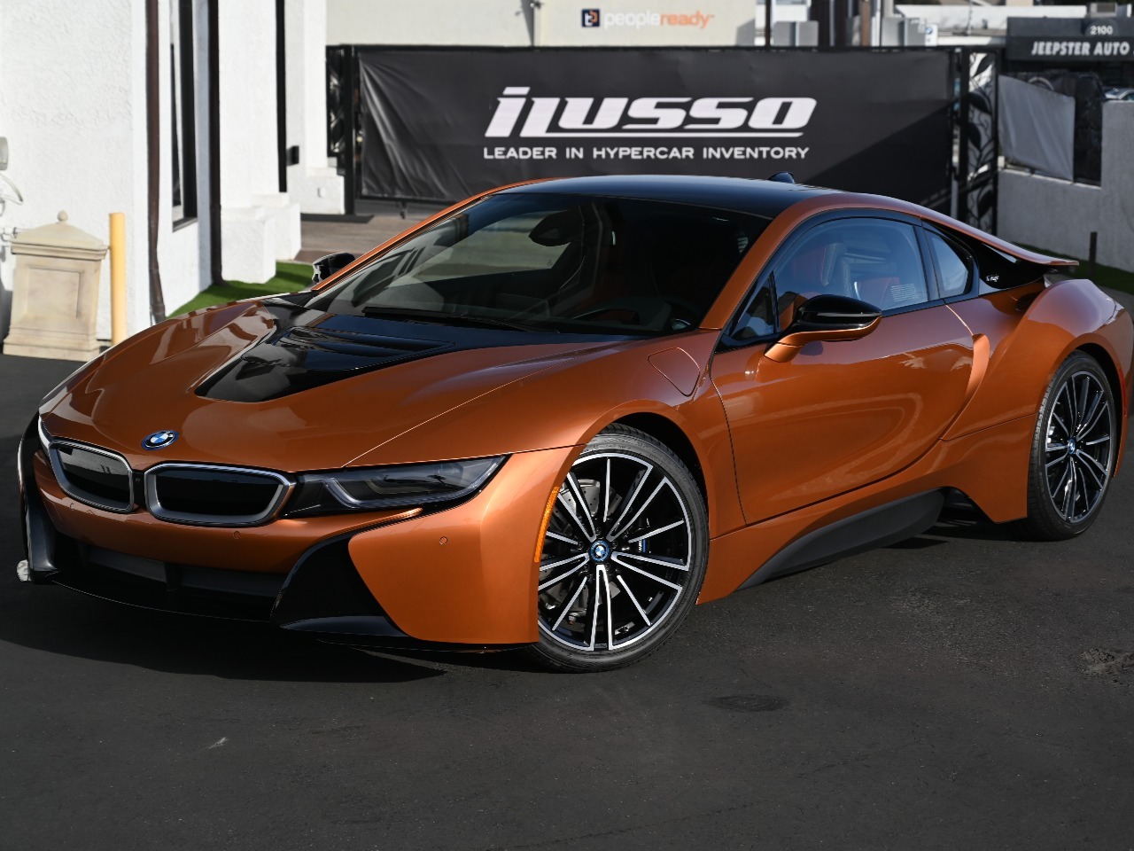 I8