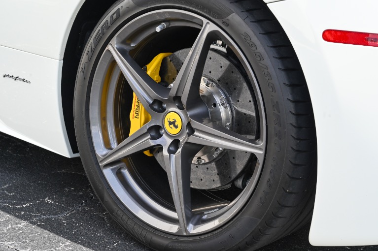 Used 2014 Ferrari 458 Italia for sale Sold at iLusso Palm Beach in Boynton Beach FL 33426 18