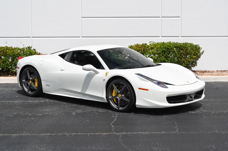Used 2014 Ferrari 458 Italia for sale Sold at iLusso Palm Beach in Boynton Beach FL 33426 9