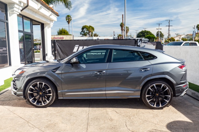 Used 2019 Lamborghini Urus for sale Sold at iLusso Palm Beach in Boynton Beach FL 33426 16