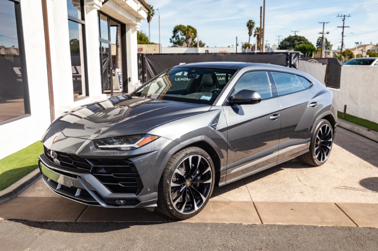 Used 2019 Lamborghini Urus for sale Sold at iLusso Palm Beach in Boynton Beach FL 33426 18