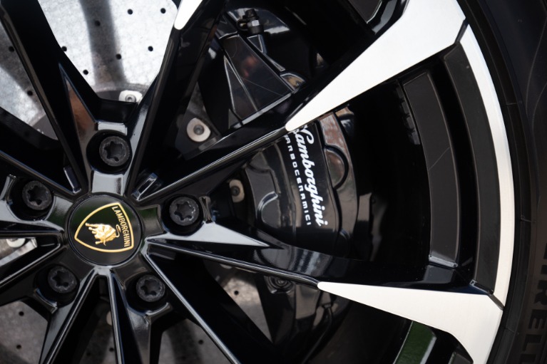 Used 2019 Lamborghini Urus for sale Sold at iLusso Palm Beach in Boynton Beach FL 33426 29