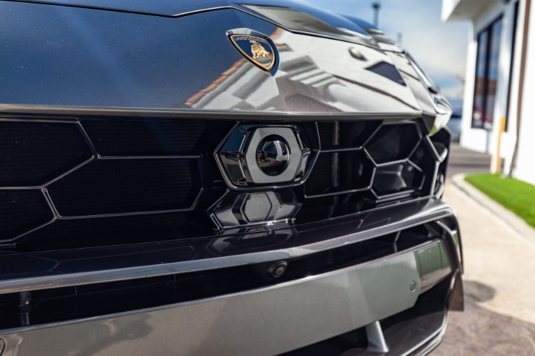 Used 2019 Lamborghini Urus for sale Sold at iLusso Palm Beach in Boynton Beach FL 33426 32