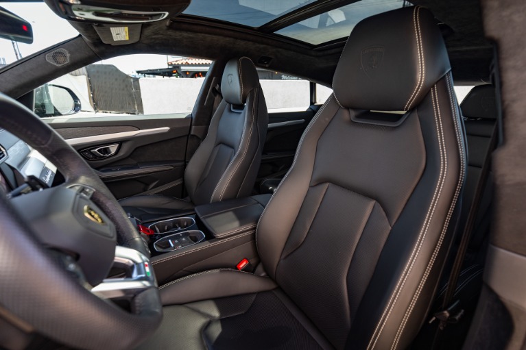 Used 2019 Lamborghini Urus for sale Sold at iLusso Palm Beach in Boynton Beach FL 33426 43