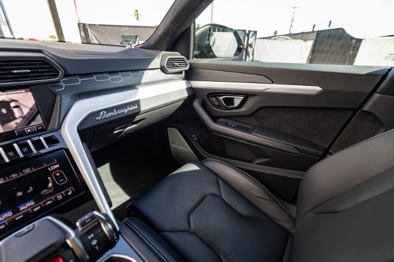Used 2019 Lamborghini Urus for sale Sold at iLusso Palm Beach in Boynton Beach FL 33426 50