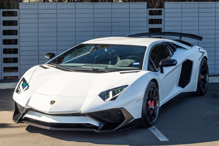 Used 2016 Lamborghini Aventador LP 750-4 SV *Twin Turbo* for sale $529,000 at iLusso Palm Beach in Boynton Beach FL