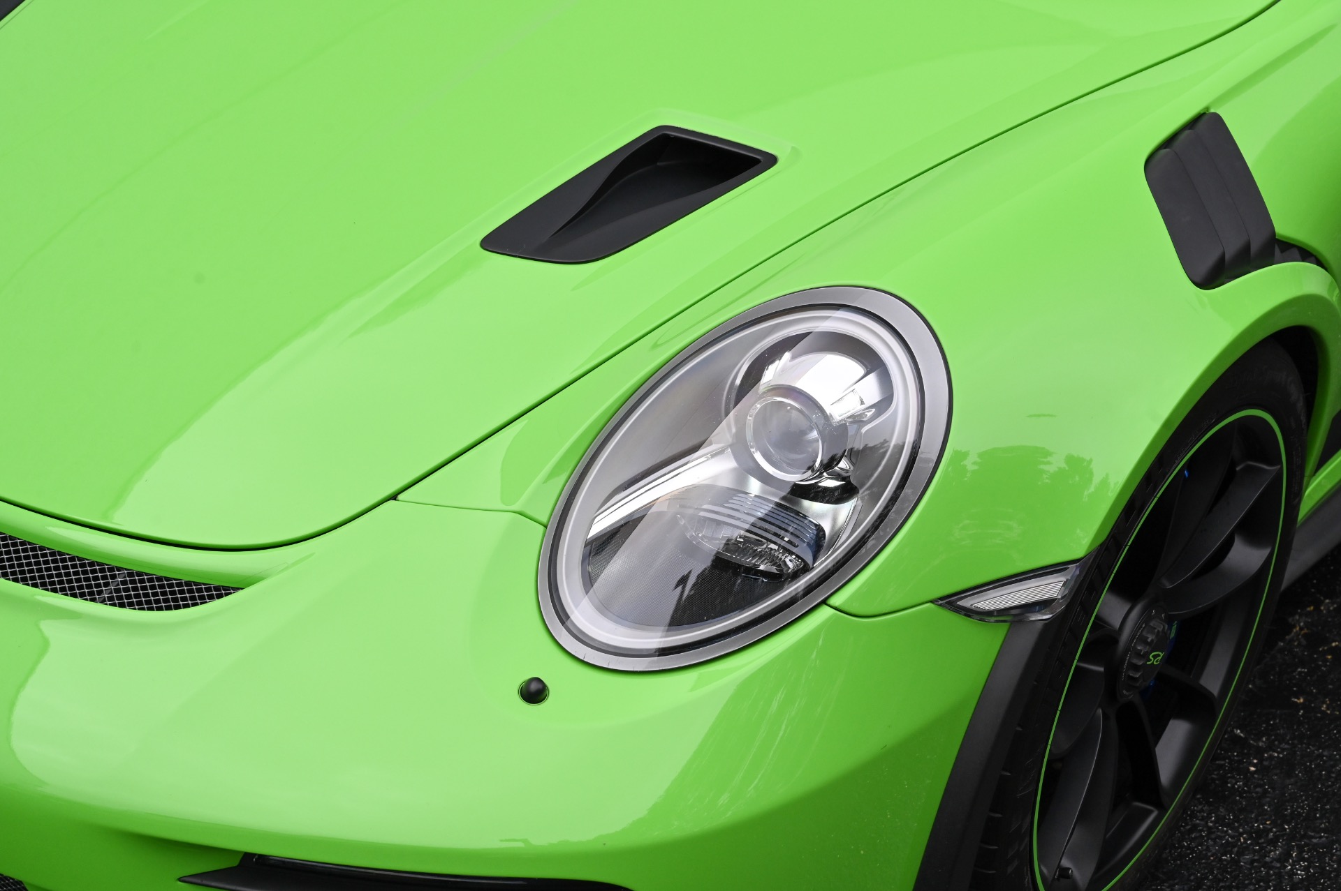 Used 2019 Porsche 911 GT3 RS for sale Sold at iLusso Palm Beach in Boynton Beach FL 33426 3