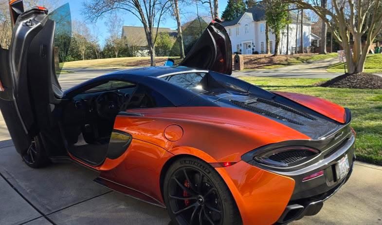 2019 Mclaren 570S Spider photo 4
