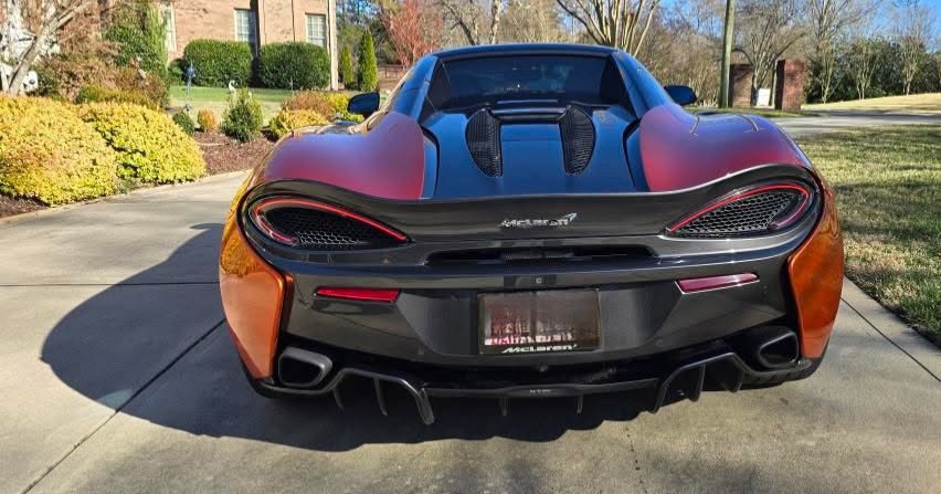 2019 Mclaren 570S Spider photo 2