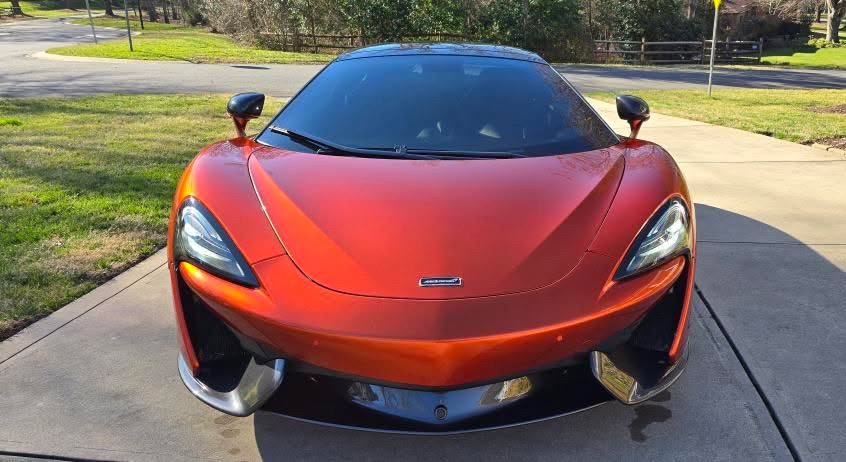 2019 Mclaren 570S Spider photo 3