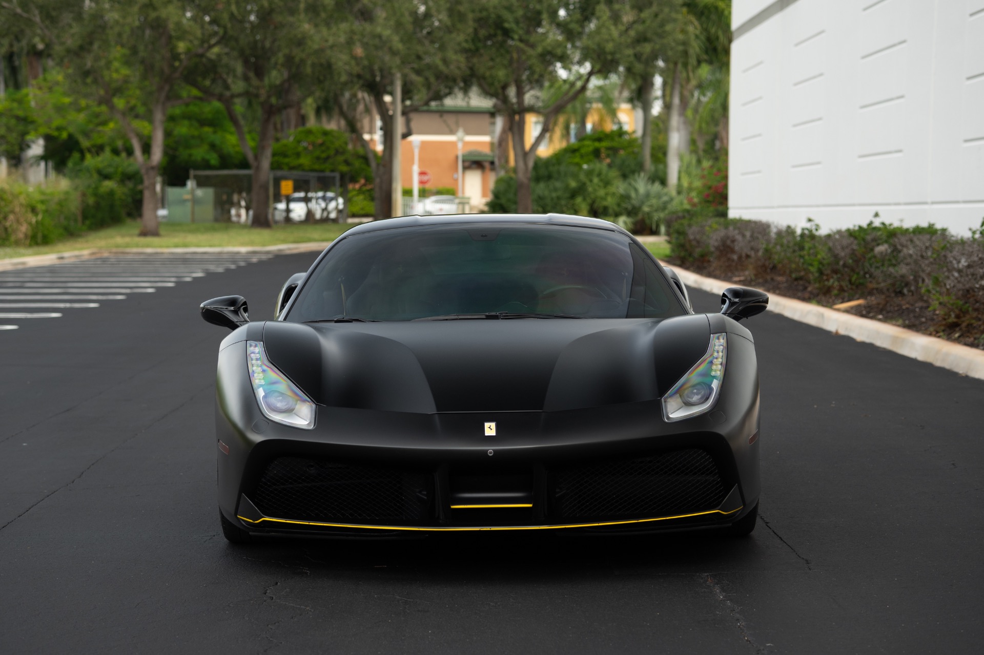 2016 Ferrari 488 GTB photo 3