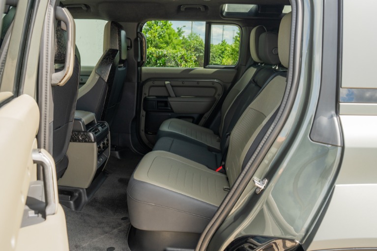 Used 2025 Land Rover Defender 110 OCTA Edition One for sale Sold at iLusso Palm Beach in Boynton Beach FL 33426 32