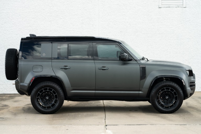 Used 2025 Land Rover Defender 110 OCTA Edition One for sale Sold at iLusso Palm Beach in Boynton Beach FL 33426 8
