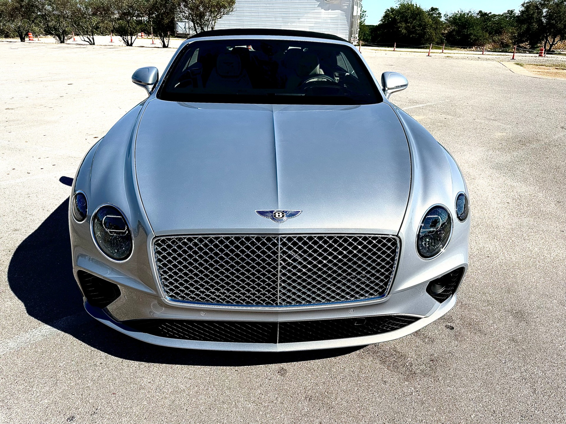 2020 Bentley Continental GTC V8 photo 2