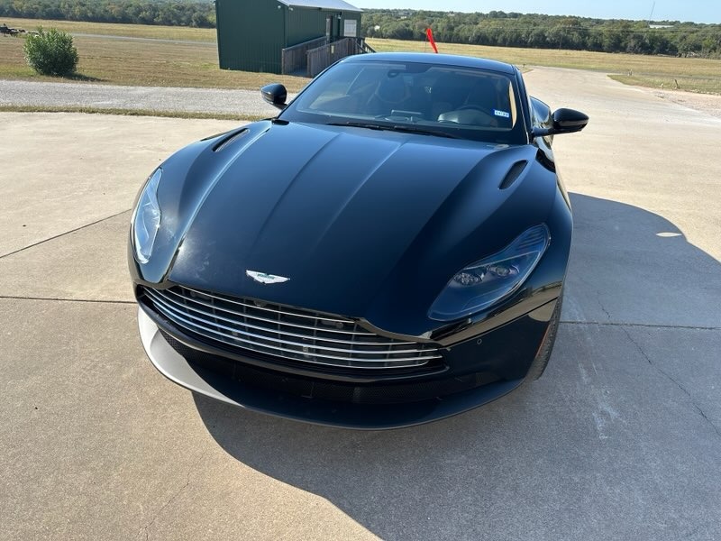 2020 Aston Martin DB11 AM5 photo 2