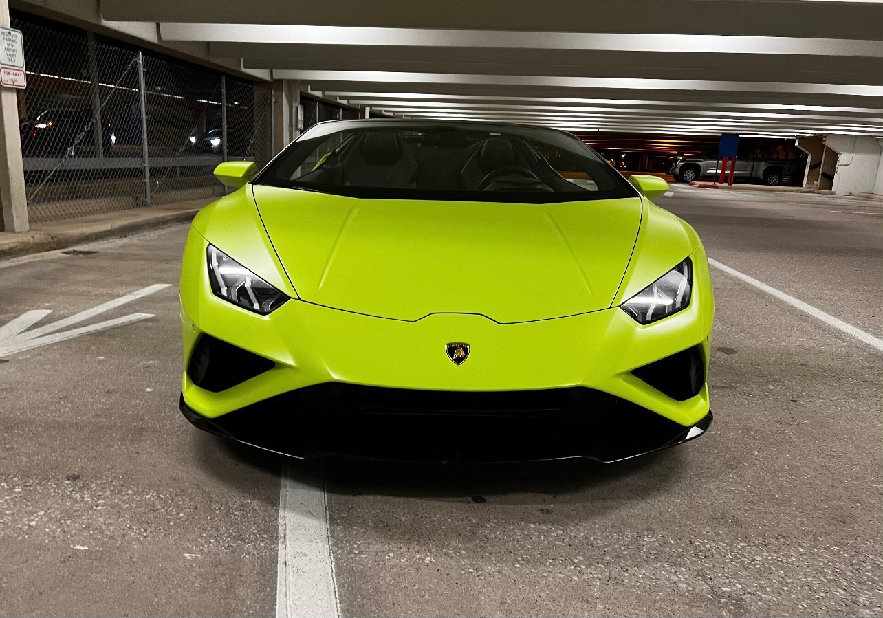 2021 Lamborghini Huracan Evo Spyder photo 4
