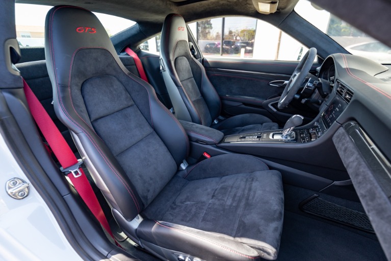Used 2019 Porsche 911 for sale Sold at iLusso Palm Beach in Boynton Beach FL 33426 36