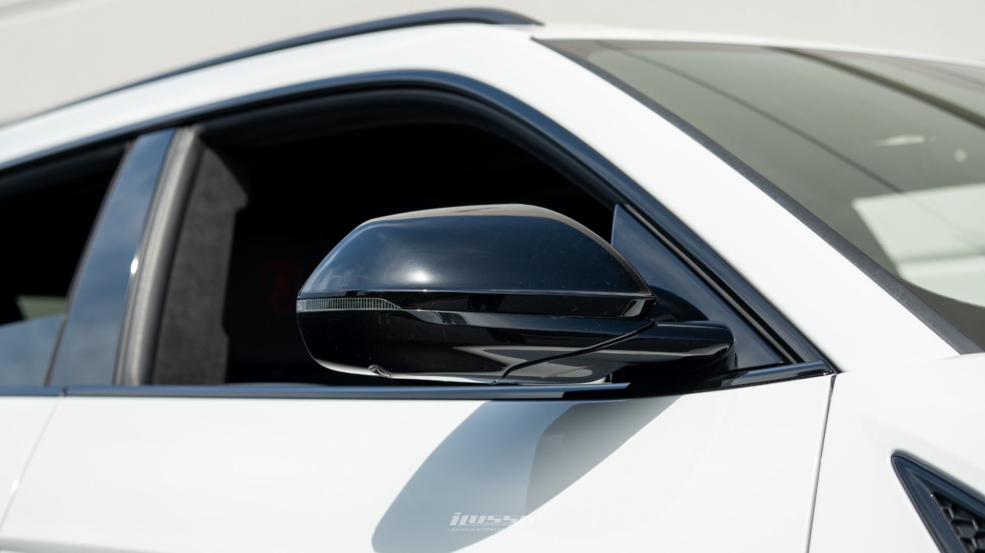 2021 Lamborghini Urus photo 4